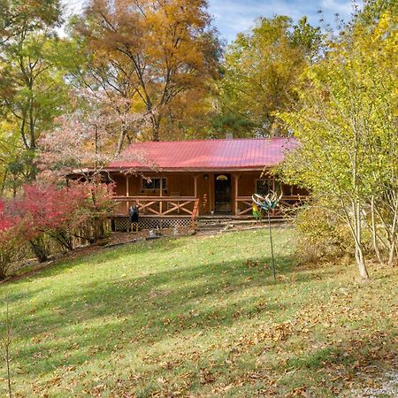 French Lick Getaway With Deck, Grill And Fire Pit! Vila Exterior foto