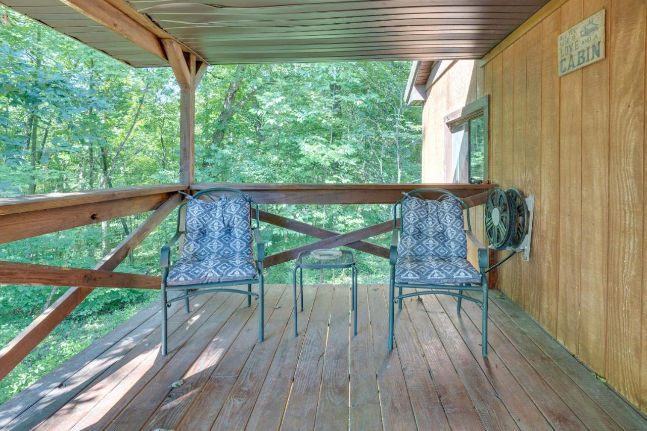 French Lick Getaway With Deck, Grill And Fire Pit! Vila Exterior foto